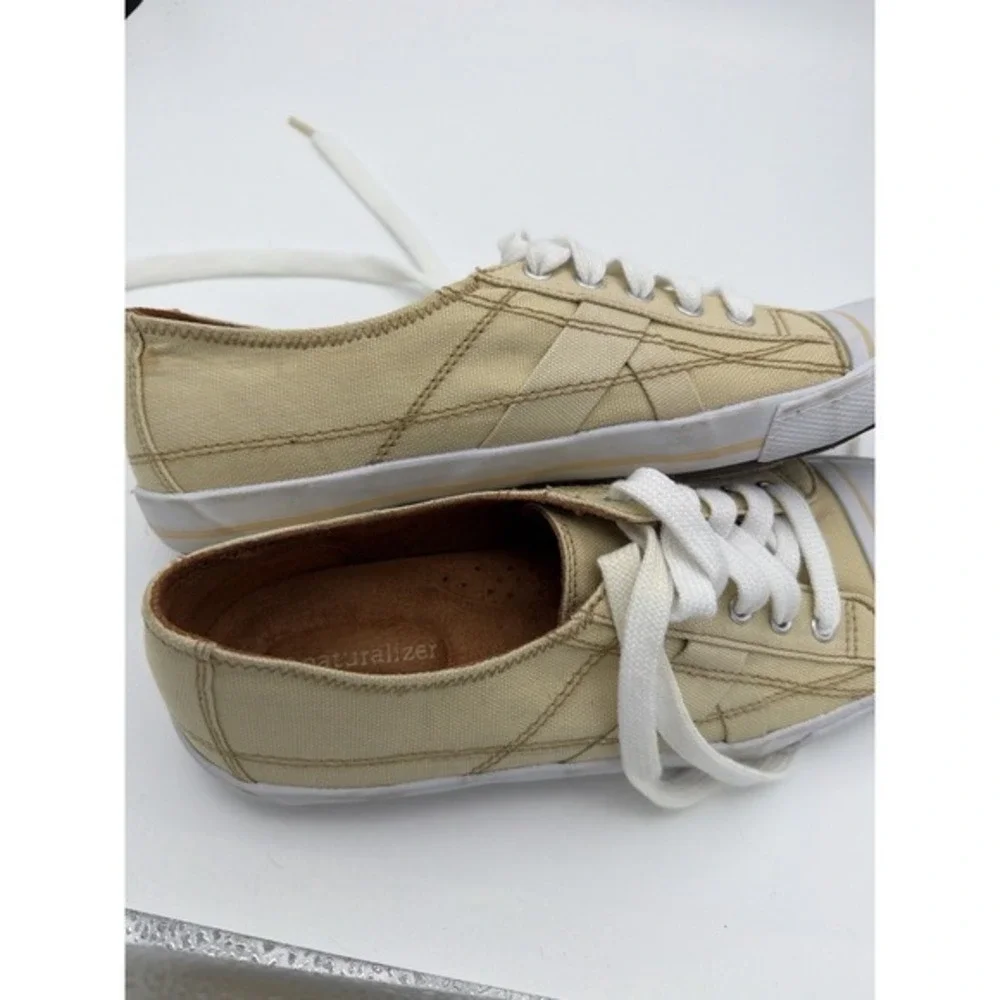Naturalizer Gallagher Canvas Sneakers Womens 9M Beige Lace Up Comfort Shoes 1633